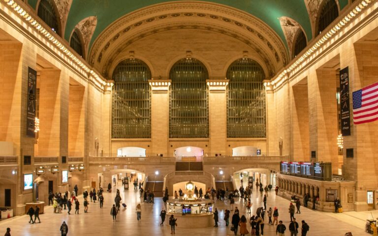 How to Get Around New York City from Manhattan: Subway, Walking & Airport Travel Tips